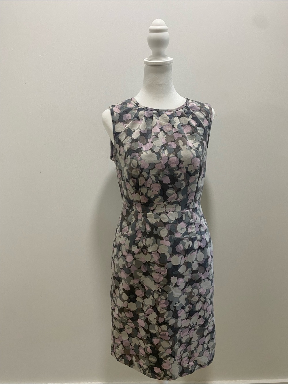 LOFT Gray and Pink Floral Sleeveless Sheath Dress